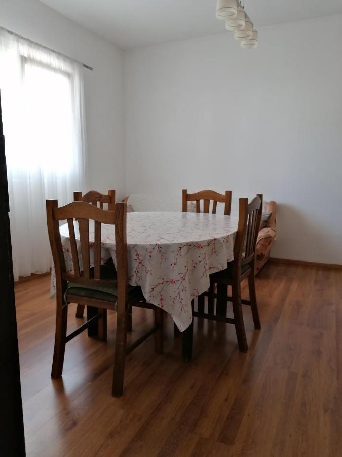 Apartments Nana Biograd Na Moru Extérieur photo
