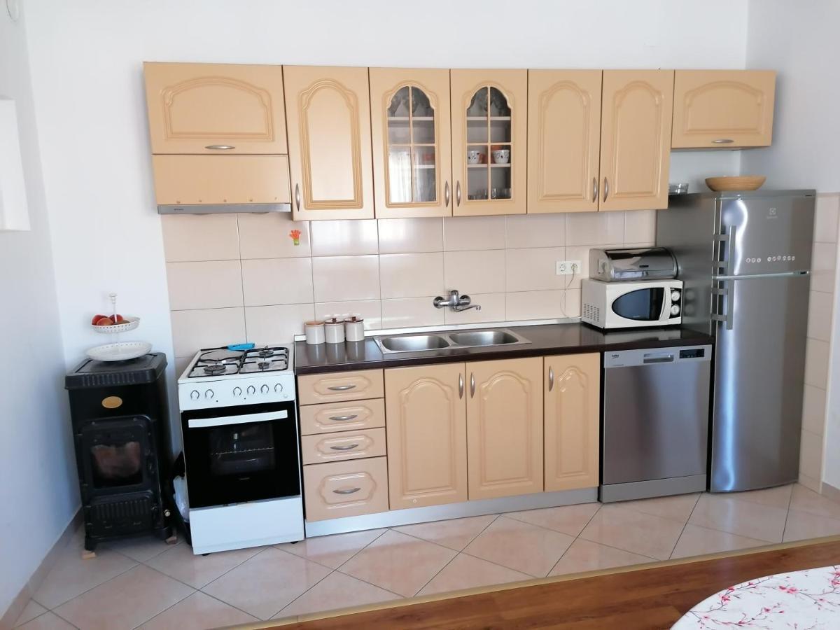 Apartments Nana Biograd Na Moru Extérieur photo