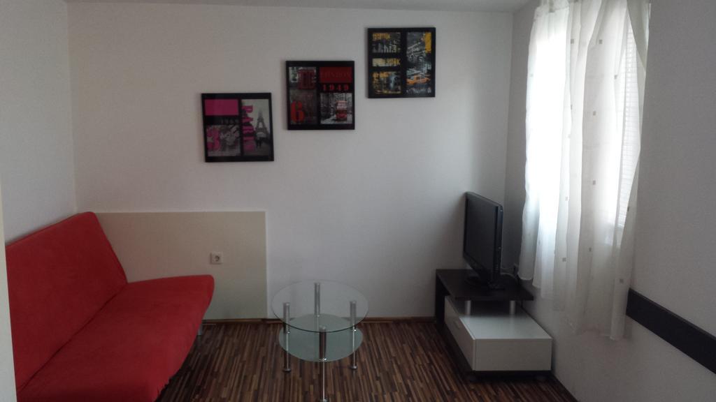 Apartments Nana Biograd Na Moru Extérieur photo