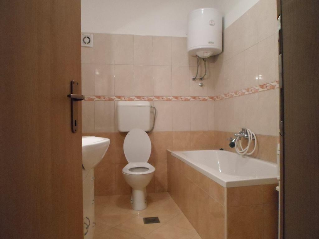 Apartments Nana Biograd Na Moru Extérieur photo